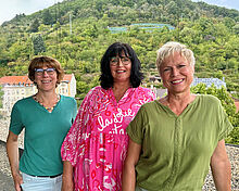 Organisationsteam "himmelgrün" der Landesgartenschau 2027: Monika Kreiner, Brigitte Hahn, Mechthild Werner (v. l.). Foto: lk